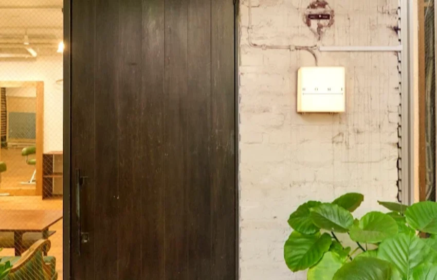 HOME YOTSUYA