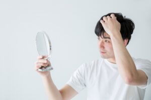 医療用ウィッグの抜け毛について