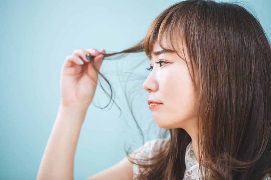 医療用ウィッグのお手入れ、失敗しがちなポイントとは？〜よくある失敗例から、やさしく学ぶケアのコツ〜